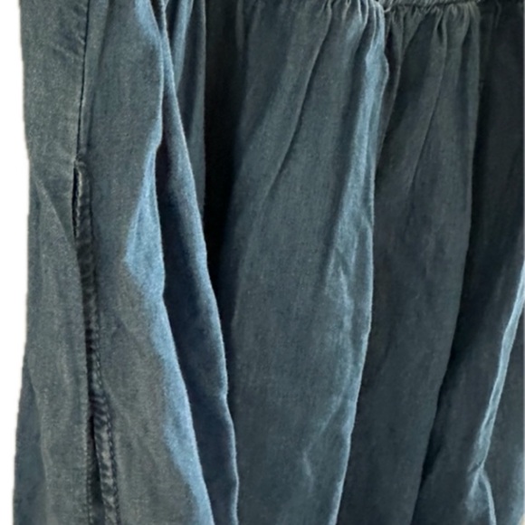 Denim Dress with smocked bodice by GAP Size XL EUC - Picture 4 of 7